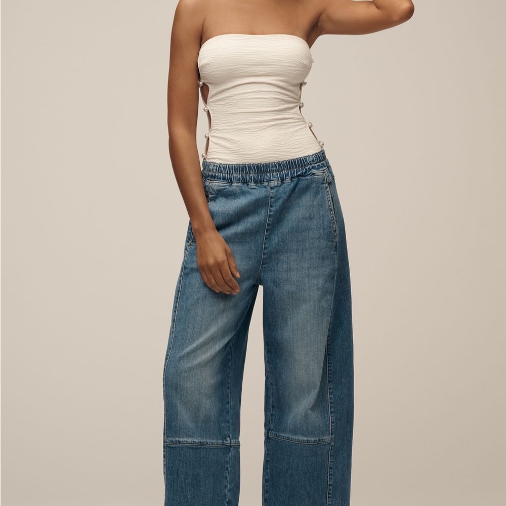 The Izzie Relaxed Pull-on Barrel Leg Jeans by Pilcro
